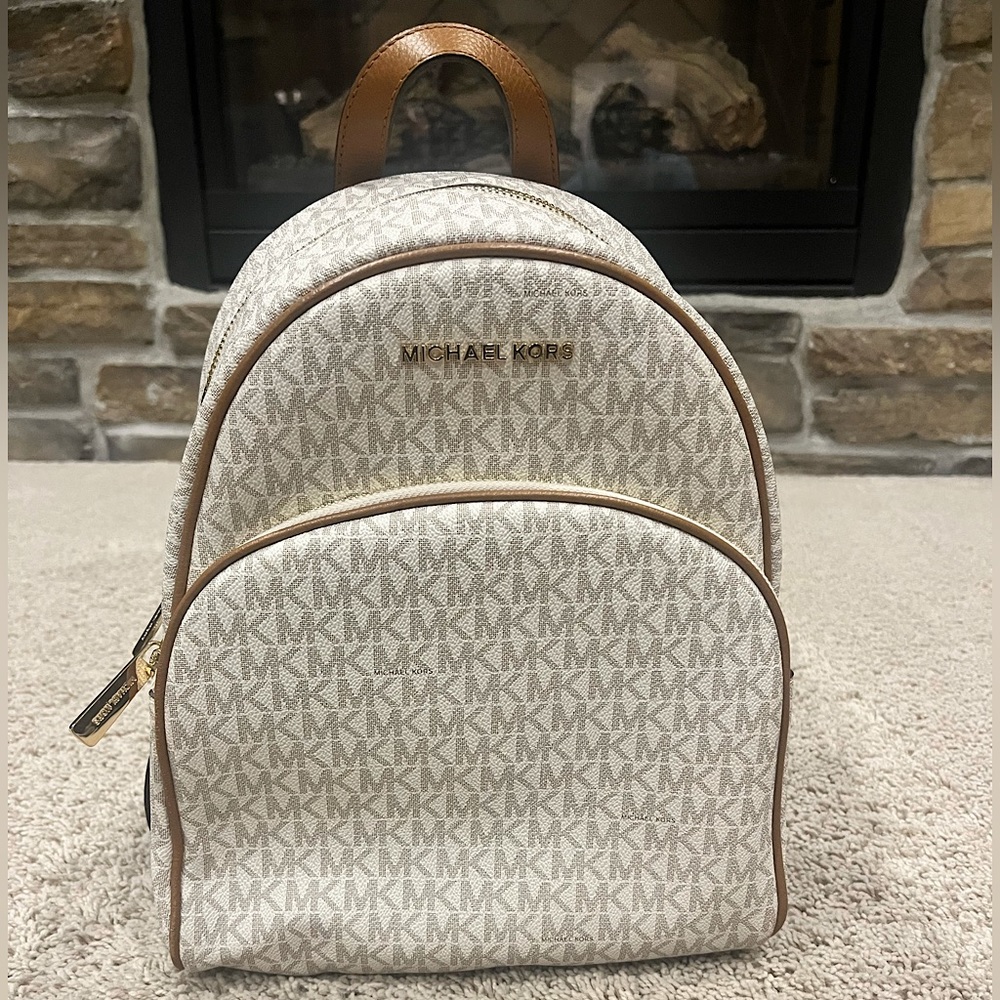Michael Kors Small Bookbag Purse